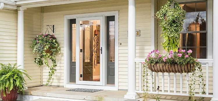 screen door installation in Homestead